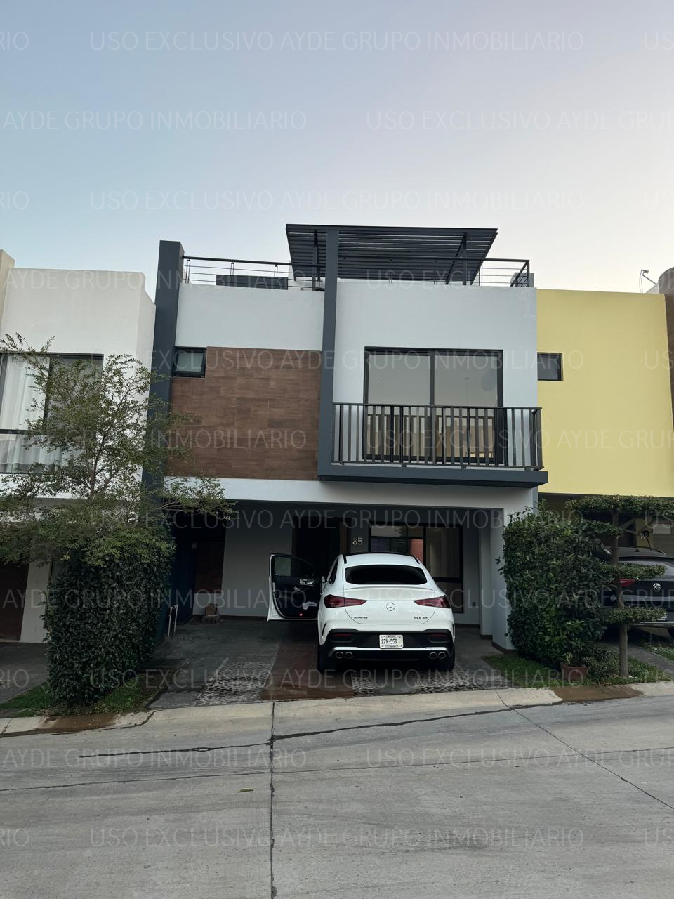 CASA EN RENTA EN SENDAS RESIDENCIAL