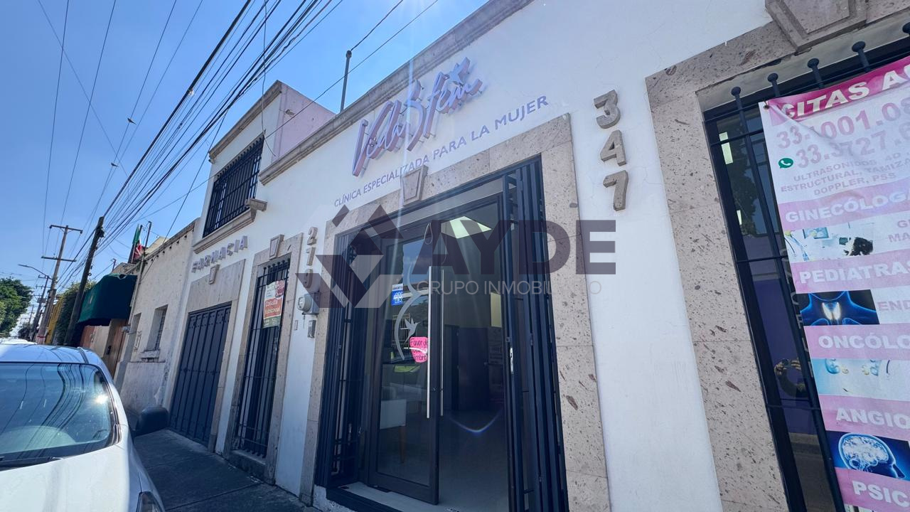 CONSULTORIO MÉDICO EN RENTA EN CENTRO DE TLAQUEPAQUE