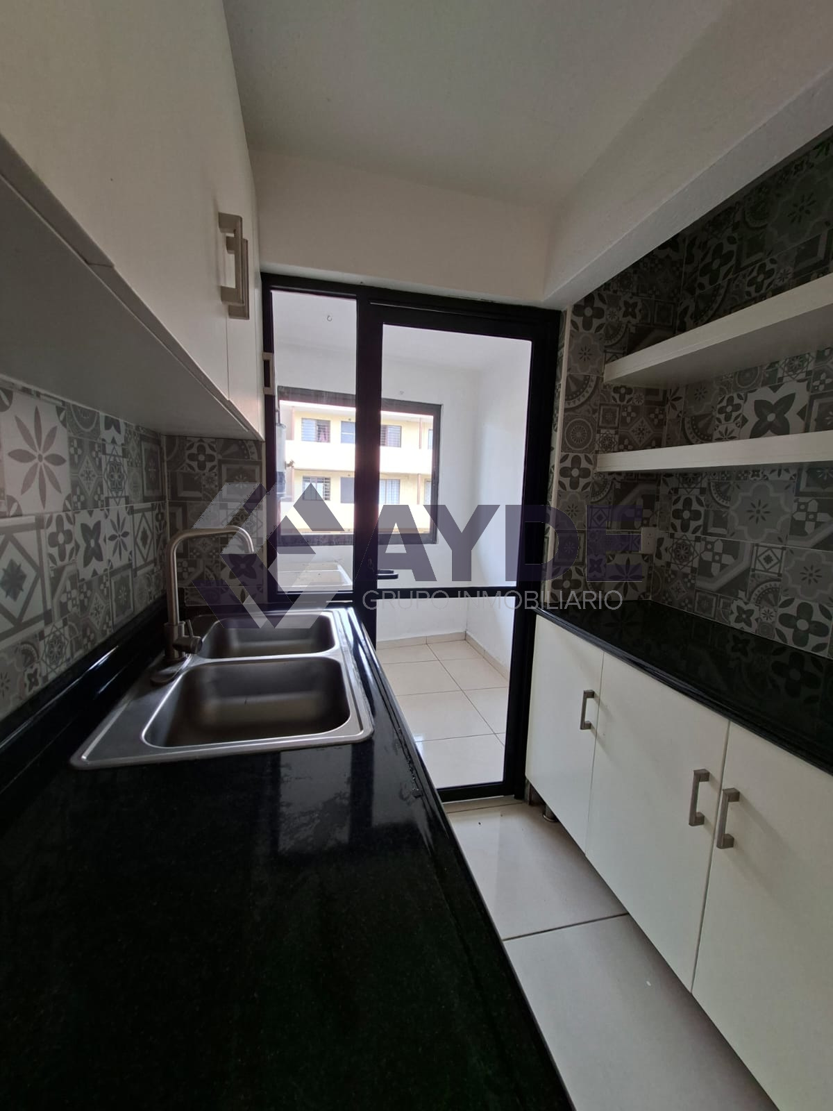 DEPARTAMENTO EN VENTA EN LOMA BONITA INT. 47