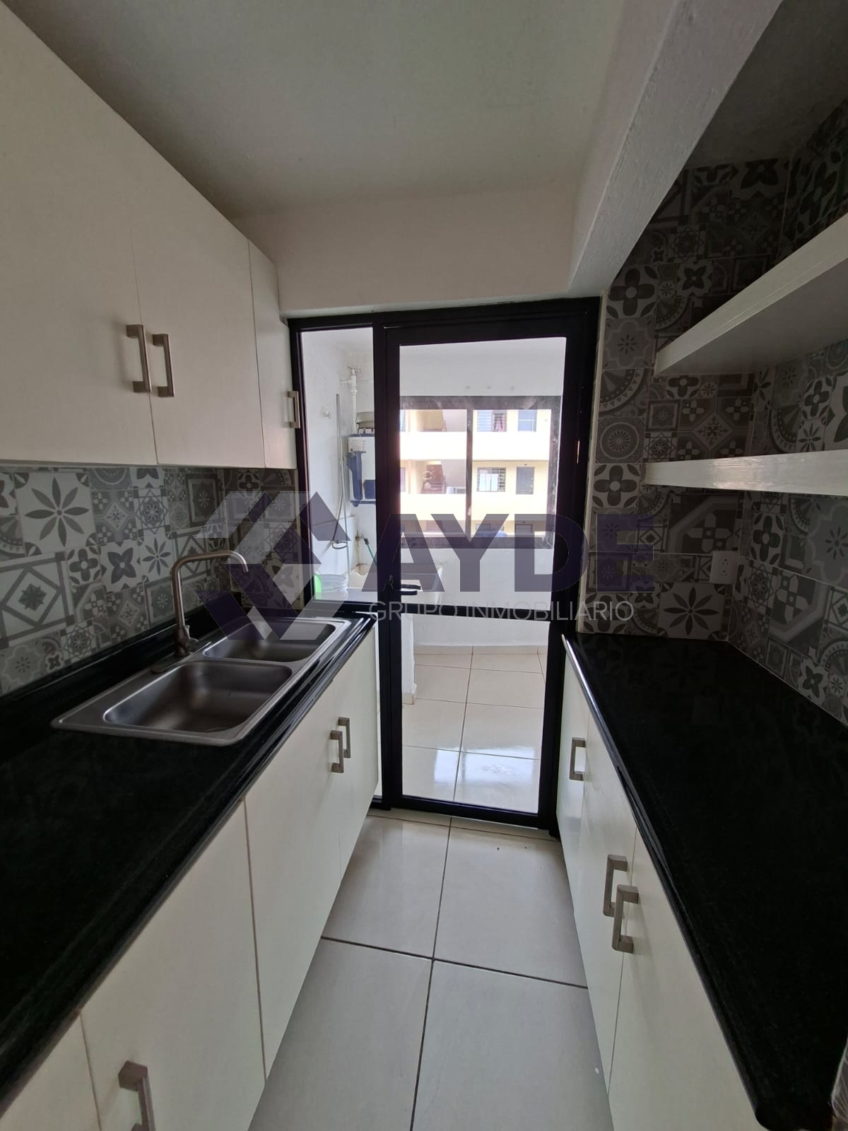 DEPARTAMENTO EN VENTA EN LOMA BONITA INT. 47
