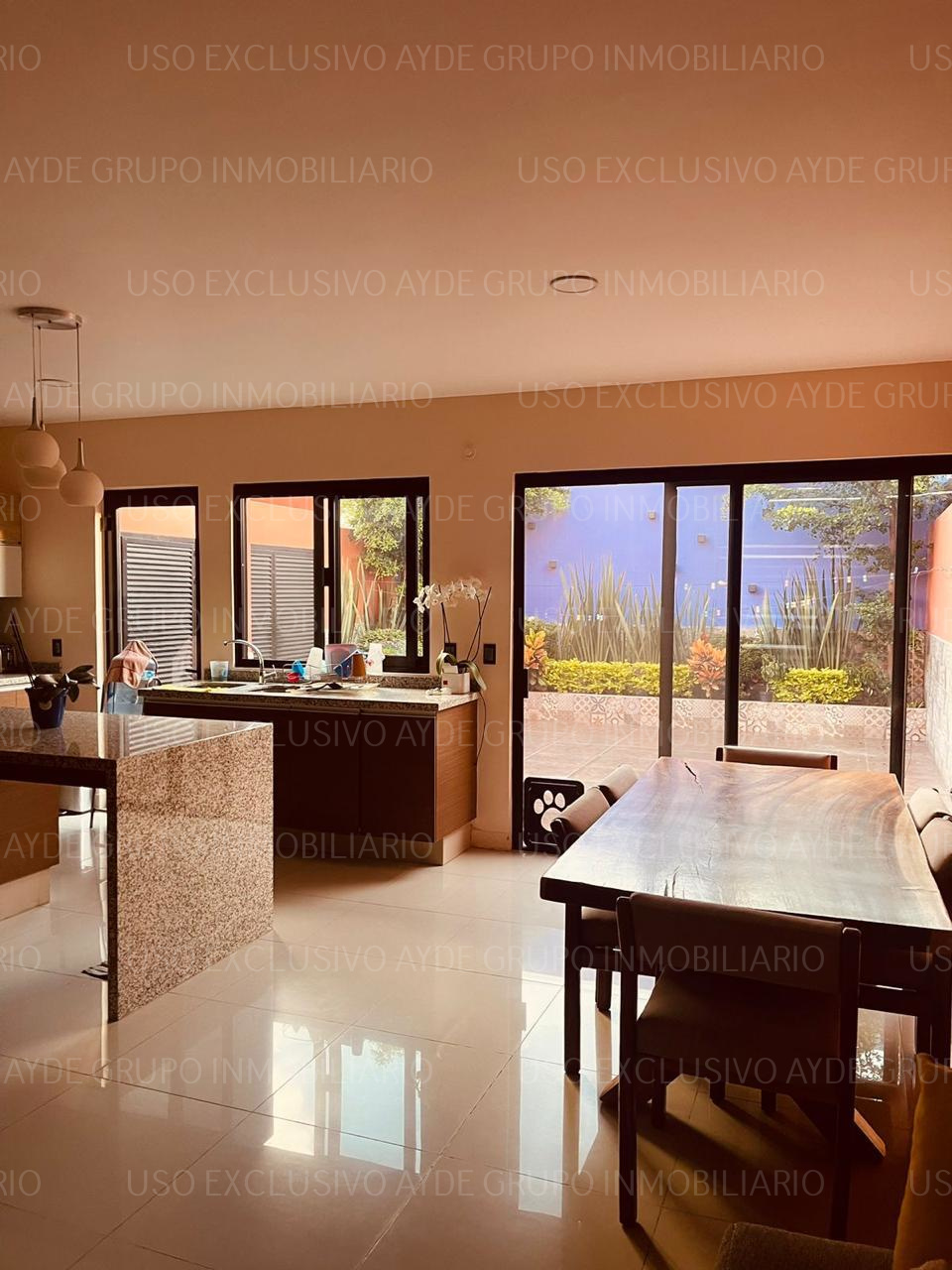 CASA EN RENTA EN SENDAS RESIDENCIAL