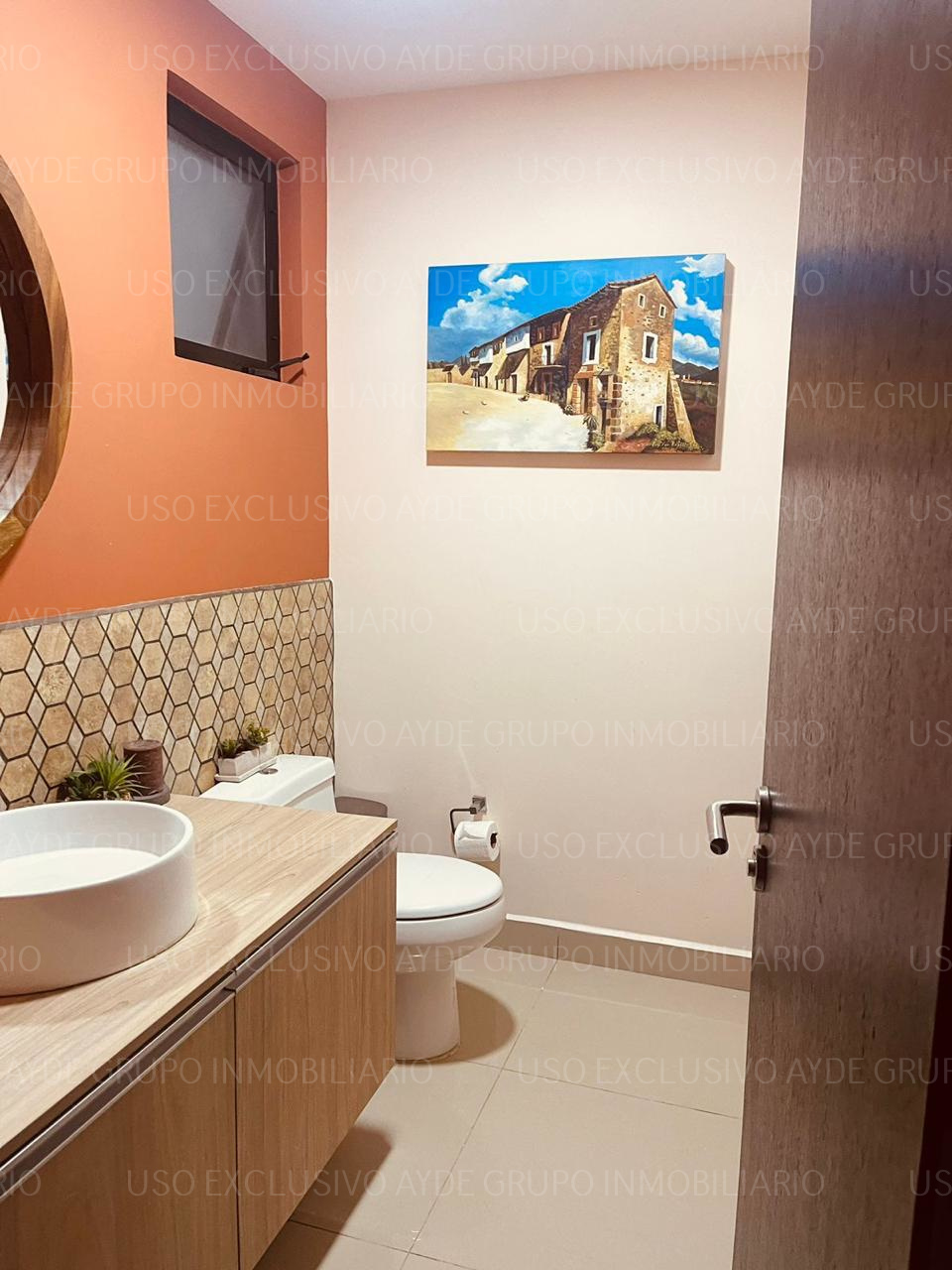 CASA EN RENTA EN SENDAS RESIDENCIAL