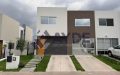 CASA EN VENTA EN COLINAS DE SAN ISIDRO INT. 54